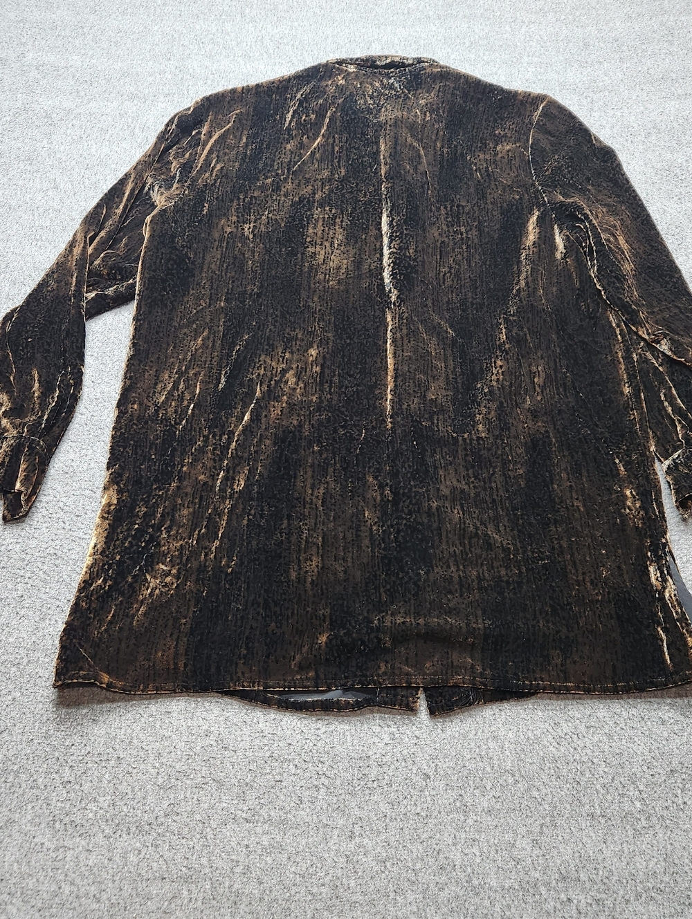 Votre Nom‎ Velvet Burnout Blouse Womens M Brown Button Up Shirt - Picture 6 of 6